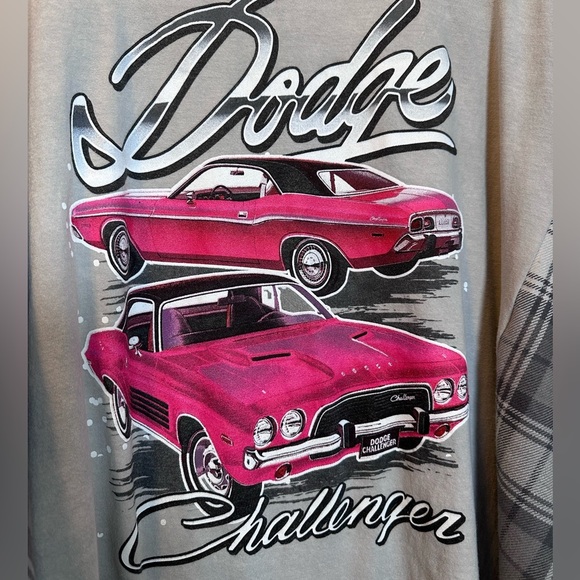 Dodge Challenger poncho pink car gray flannel plaid raw hem one size open sides - Picture 6 of 6